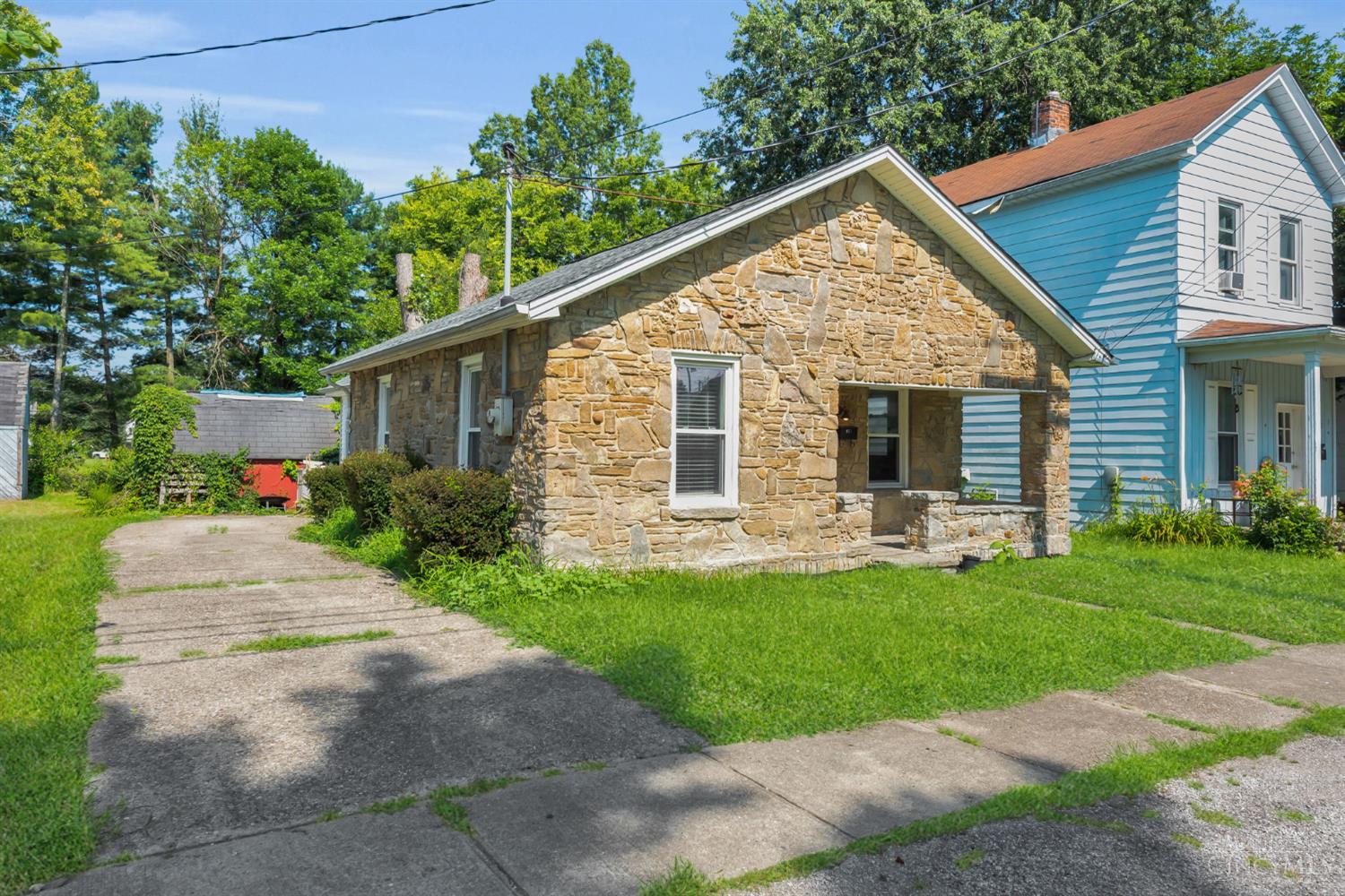 Residential in Bethel 3