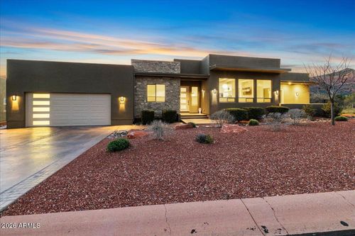 385 Suncliffe Dr, Sedona, AZ, 86351-7989 | Card Image