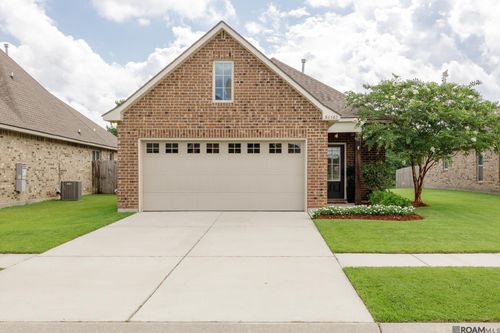 38383 Brown Rd, Prairieville, LA, 70769-3983 | Card Image