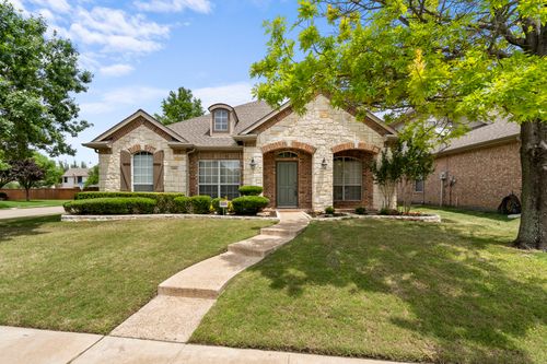 2404 Windgate Ln, Frisco, TX, 75033-7692 | Card Image