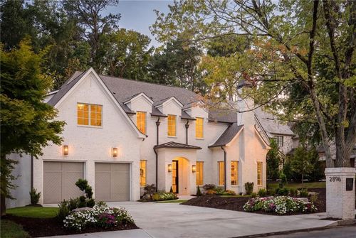 2896 Cravenridge Dr Ne, Brookhaven, GA, 30319-2922 | Card Image