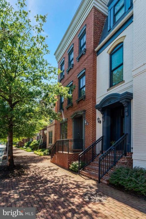 1322 Duke St, Alexandria, VA, 22314-3510 | Card Image