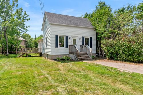 81 William St, Bobcaygeon, ON, K0M1A0 | Card Image