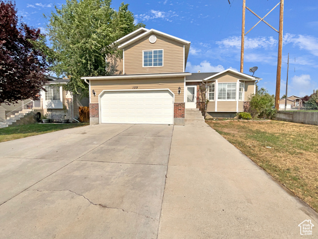 2550 , Clearfield, UT 84015