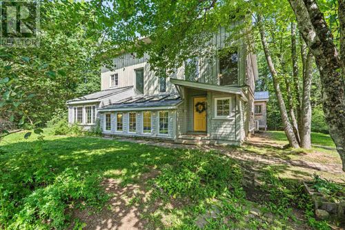 1295 Bog Road, Falmouth, NS, B0P1P0 | Card Image