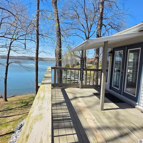 555 Randy Dr, Cadiz, KY, 42211-8628 | Card Image