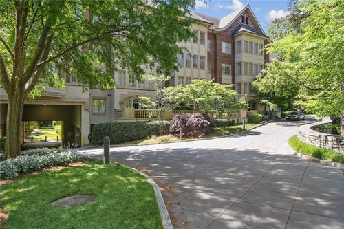 104-1717 N Decatur Rd Ne, Atlanta, GA, 30307-1057 | Card Image