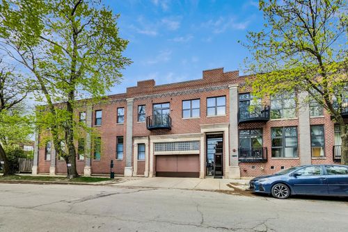 apt-108-612 N Oakley Blvd, Chicago, IL, 60612-1234 | Card Image