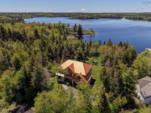 460 Mccabe Lake Dr, Middle Sackville, NS, B4E0N6 | Card Image
