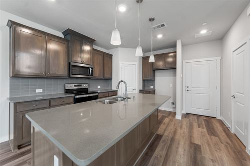 800 Emerling Dr, Mckinney, TX, 75069-1440 | Card Image