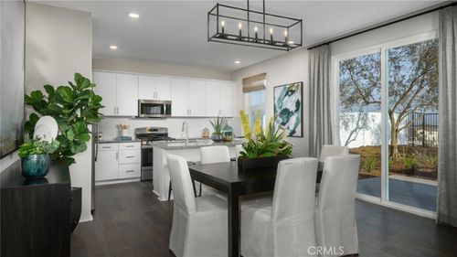 2437 Gunner Ridge Way, Rialto, CA, 92377-4005 | Card Image