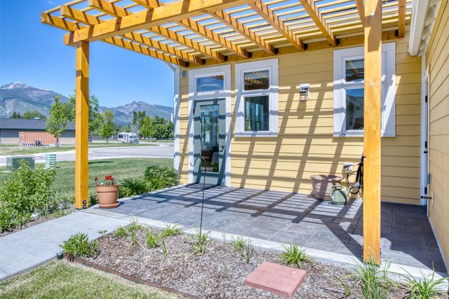 Pergola & Patio | Image 40