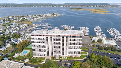 306 - 1 Channel Drive, Condo with 2 bedrooms, 2 bathrooms and null parking in Monmouth Beach NJ | Image 1