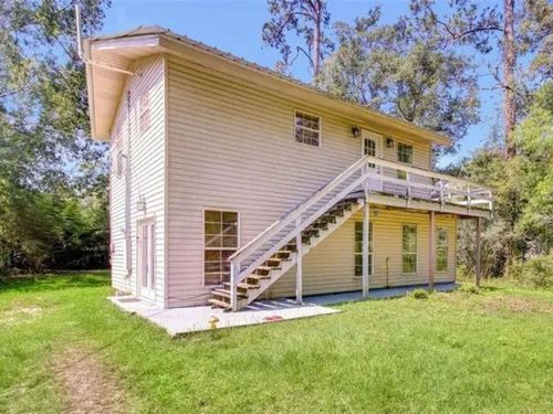 9 Adrienne St, Madisonville, LA, 70447-9741 | Card Image