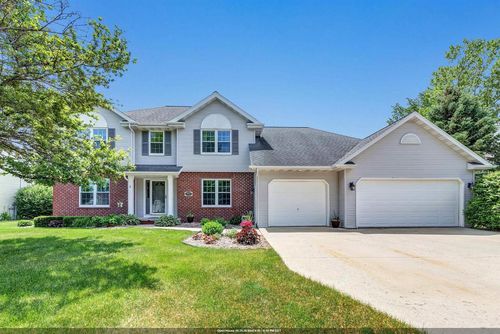 1990 Tyler Lane, DE PERE, WI, 54115 | Card Image