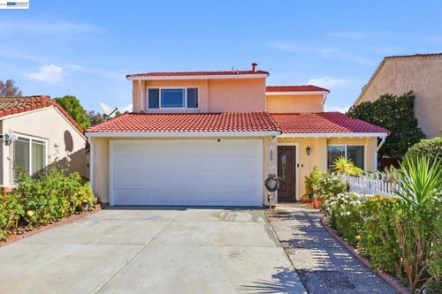 330 Ryegate Ct, San Jose, CA, 95133-1730 | Card Image