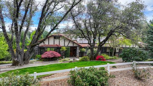 18939 Moonlight Ct, Meadow Vista, CA, 95722-9665 | Card Image
