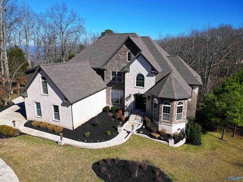 1 Sylvias Way Se, Huntsville, AL, 35803-1979 | Card Image