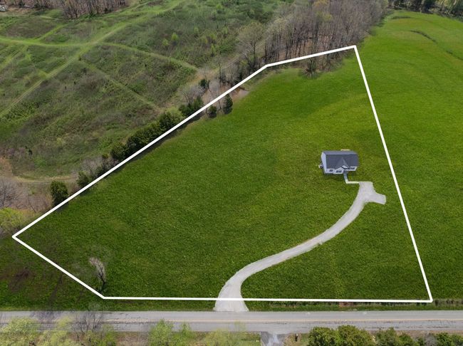 BRAND New Home on 5.01 ACRES+/- Note: Photos w/ Approximate Lines by Photographer *Rely on actual survey only for exact property lines. Green Grass Edits on all Exterior Photos | Image 32