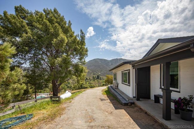 3153 Pine Ln, House other with 5 bedrooms, 3 bathrooms and 8 parking in Spring Valley CA | Image 8