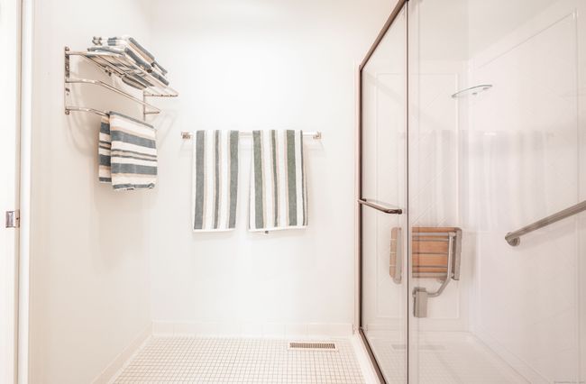 5 - 5 Bridgewater Cmn, Condo with 2 bedrooms, 3 bathrooms and null parking in Bridgewater CT | Image 22