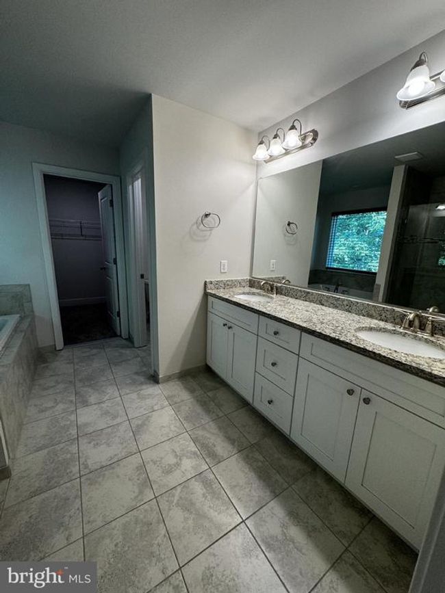 102 Monroe St, House other with 4 bedrooms, 3 bathrooms and null parking in LOCUST GROVE VA | Image 20