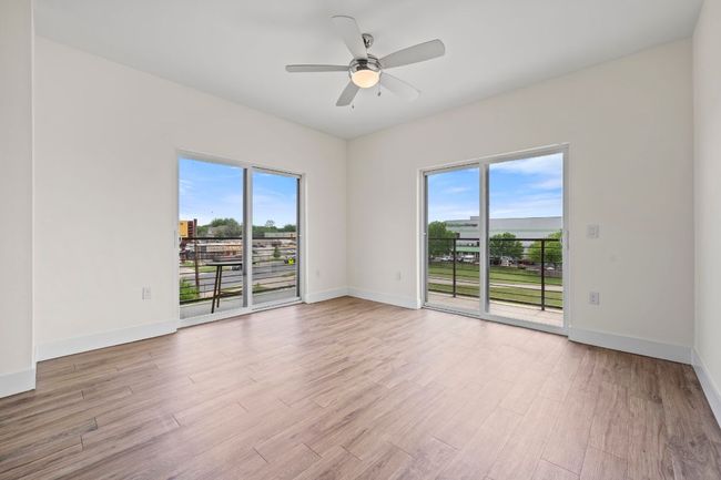UNIT-310 - 6444 Burnet Rd, Condo with 1 bedrooms, 1 bathrooms and 2 parking in Austin TX | Image 5