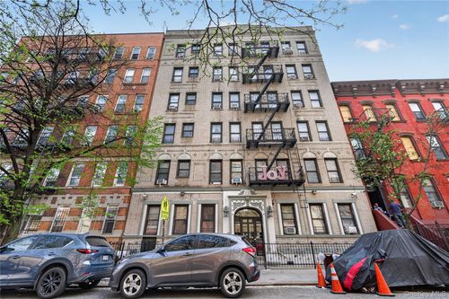 3-154 3rd St, Brooklyn, NY, 11211-5538 | Card Image