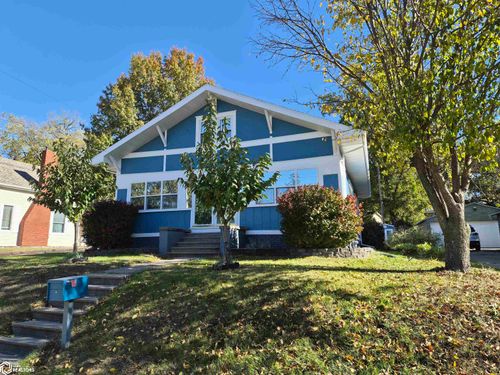 462 N 9th St, Oskaloosa, IA, 52577-2342 | Card Image