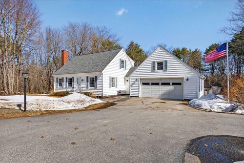 525 Park Avenue, Auburn, ME, 04210 | Card Image