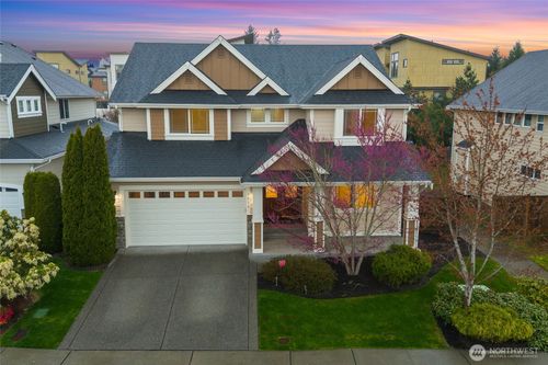 4518 Ne 2nd Ct, Renton, WA, 98059-5286 | Card Image
