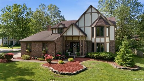 34 Birdsong Cir, East Amherst, NY, 14051-1649 | Card Image
