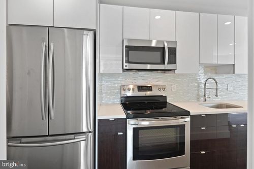 unit-203-1155 S 15th Street, PHILADELPHIA, PA, 19146 | Card Image