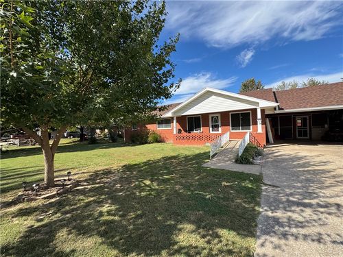 419 Hannibal St, Siloam Springs, AR, 72761-4649 | Card Image