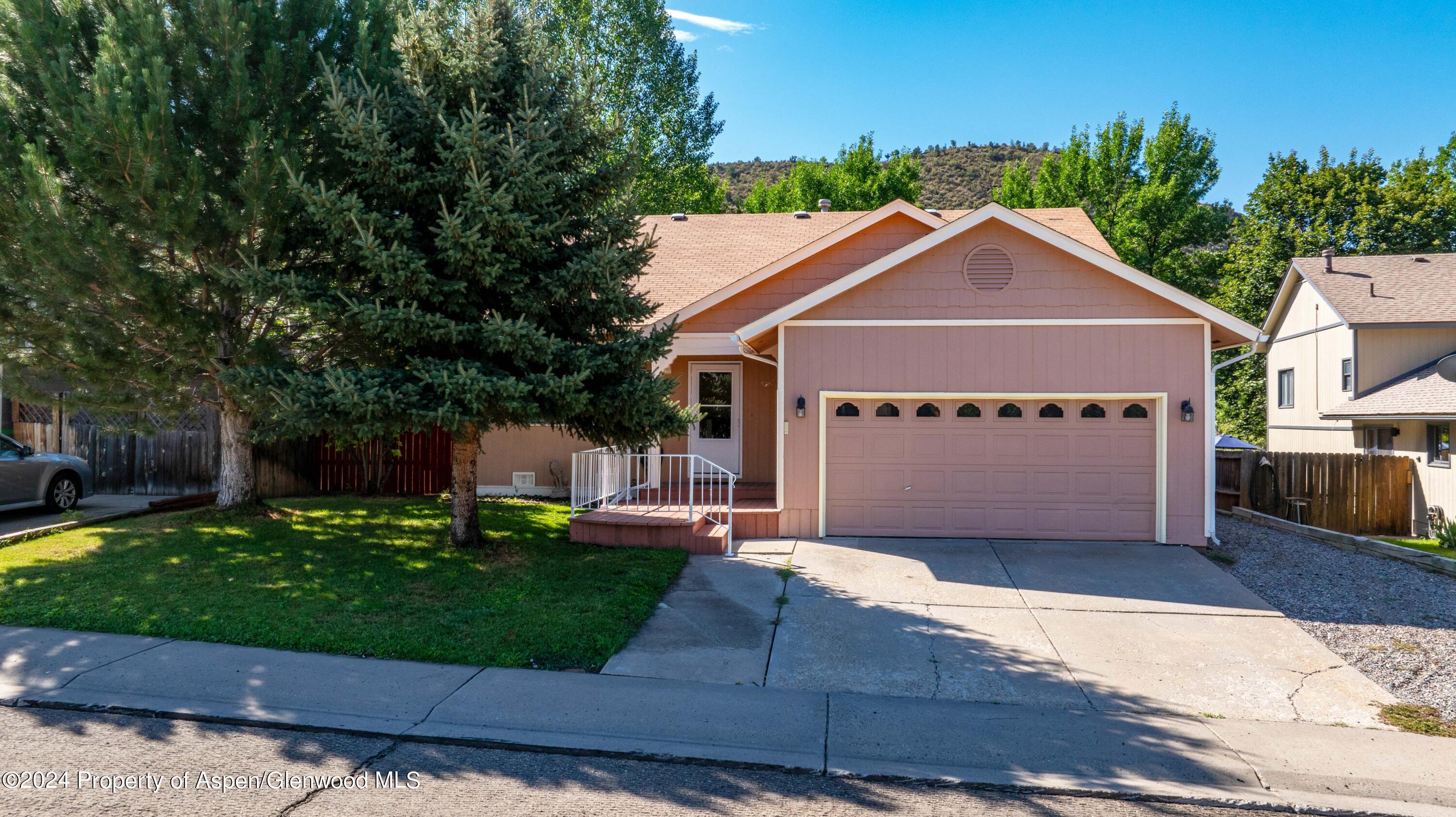 Ginseng Rd, New Castle, CO 81647