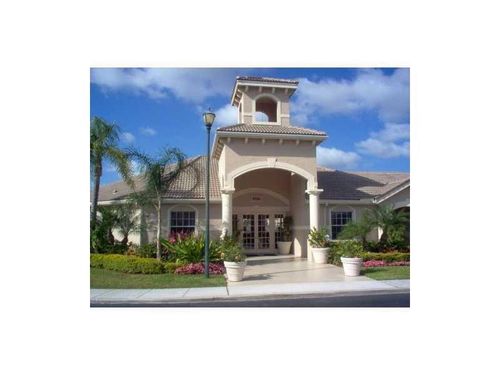 201-5055 Wiles Rd, Coconut Creek, FL, 33073-4214 | Card Image