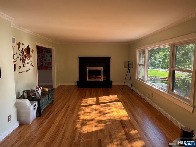 443 Lynn St, House other with 3 bedrooms, 3 bathrooms and null parking in Harrington Park NJ | Image 13