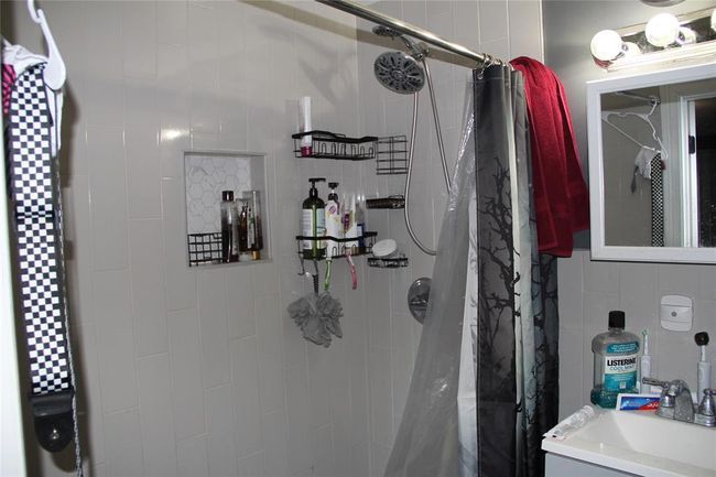 7615 Appleton St, House other with 3 bedrooms, 2 bathrooms and null parking in Houston TX | Image 4