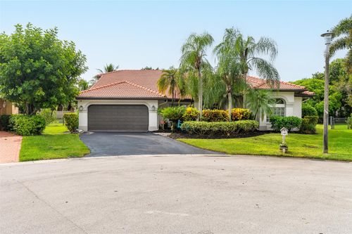 9500 Nw 49th Ct, Coral Springs, FL, 33076-2465 | Card Image