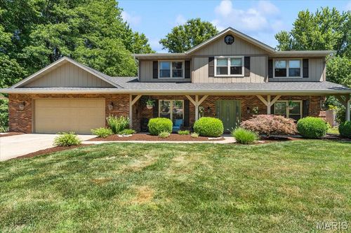 102 E Brittany Lane, O'Fallon, IL, 62269 | Card Image