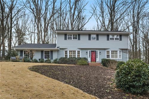 1643 Chateau Dr, Dunwoody, GA, 30338-6047 | Card Image