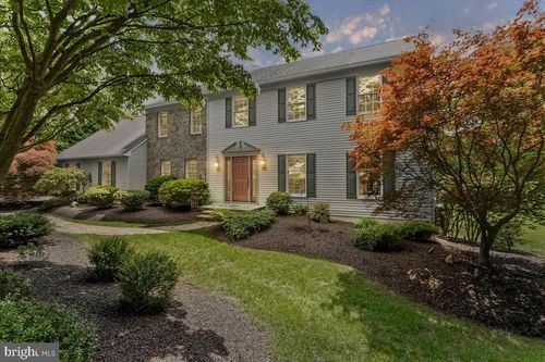 14 Pond View Ln, Malvern, PA, 19355-2889 | Card Image