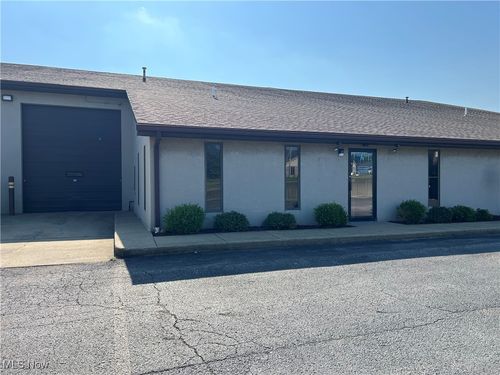 ste-3-8433 South Ave, Youngstown, OH, 44514-3666 | Card Image
