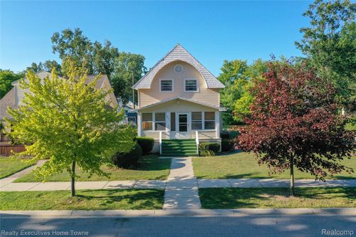 3003 North Blvd, Port Huron, MI, 48060-1101 | Card Image