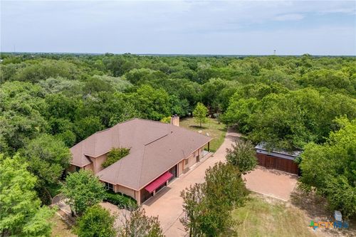 200 Red Bird Ln, Kingsbury, TX, 78638-1900 | Card Image