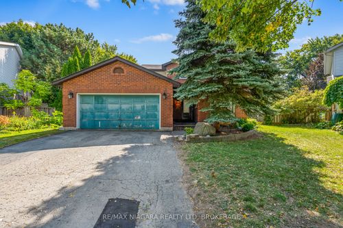 4551 Vintage Crt, Beamsville, ON, L3J0C6 | Card Image