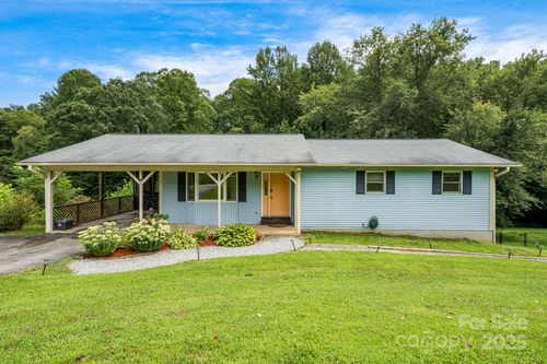 4155 Turnpike Rd, Horse Shoe, NC, 28742-7756 | Card Image