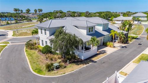 5536 Luminar Pointe Ln, Apollo Beach, FL, 33572-3390 | Card Image