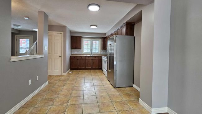 3 - 2614 11 Avenue, Townhouse with 3 bedrooms, 3 bathrooms and 2 parking in Wainwright AB | Image 7