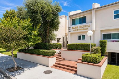 28-w-7651 Reseda Blvd, Reseda, CA, 91335-2827 | Card Image